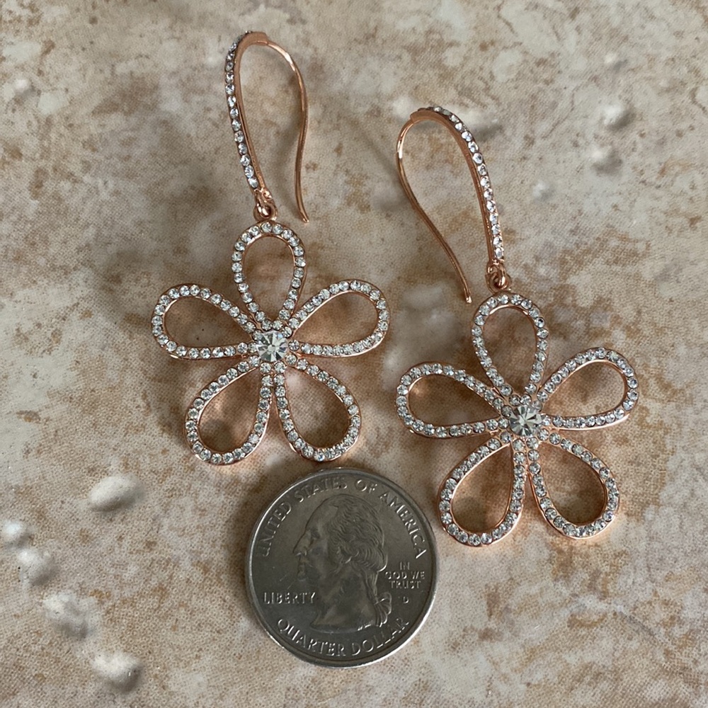 NWOT Statement Flower Rhinestone Earrings - Picture 5 of 5